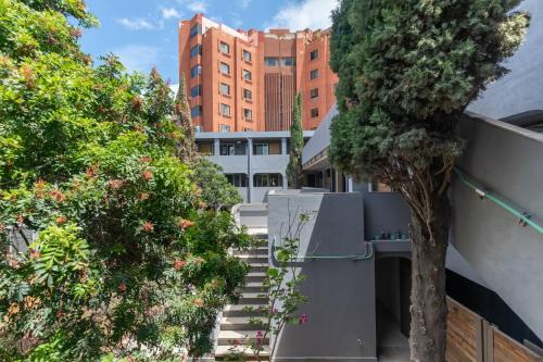 Queretaro Apartment | Hacienda Santa Barbara by Homi Rent