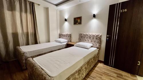 Pyramids Gardens Hotel | Hadayek Al-Ahram Guest House - حدائق الاهرام جيست هاوس