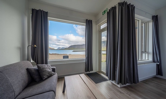 Grundarfjordur Apartment | Hafnir Apartments