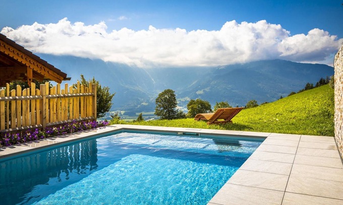 Sankt Koloman Apartment | Hagengebirge 4-8 persons - organic family farm "Grubsteighof"