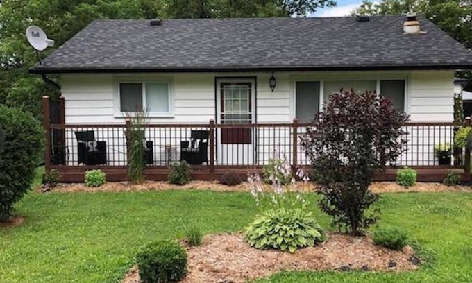 Kinmount House | Halliburton Highlands Getaway