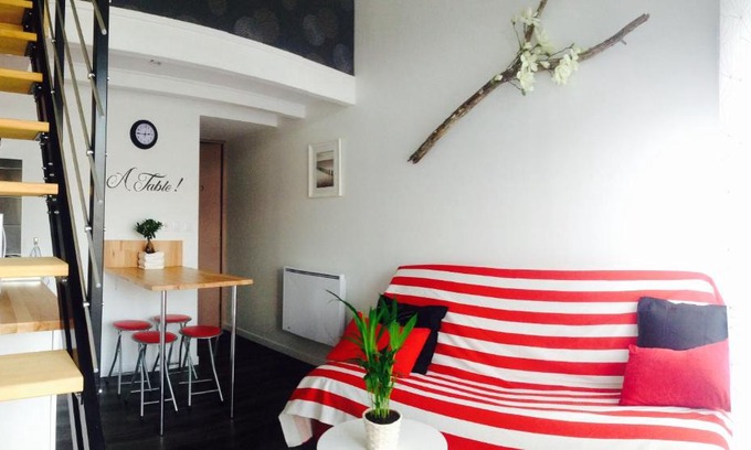 Tresses Apartment | Halte cosy au porte de Bordeaux