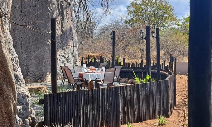 Musina Cabin | Hambana Lifestyle Lodge