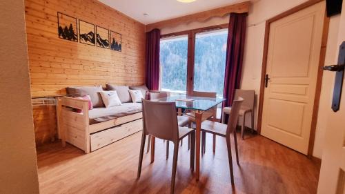 Orelle Apartment | Hameau 1 002 - SPA & PISCINE appartement 6 pers