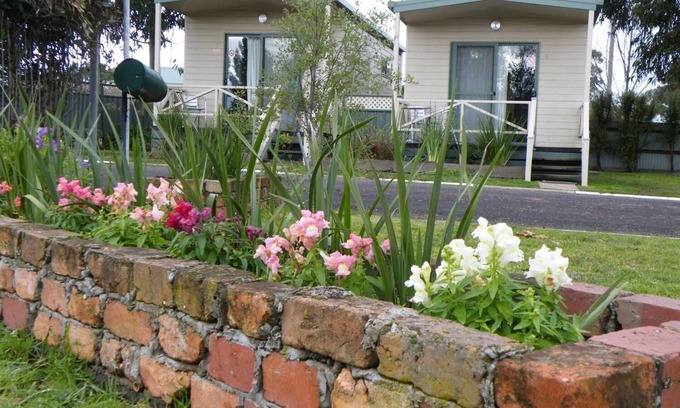 Hamilton House | Hamilton Caravan Park