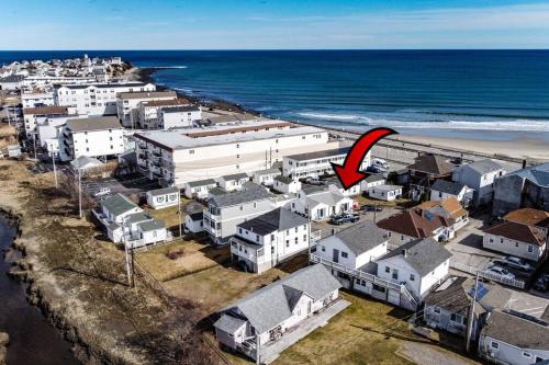 Hampton Apartment | Hampton Beach Seaside Villa Unit 2