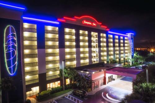 Oceanfront Hotel | Hampton Inn Cocoa Beach