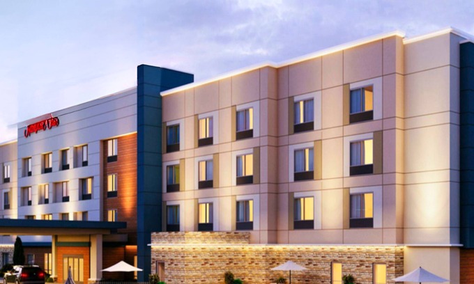 Fort Myers River District Hotel | Hampton Inn Fort Myers Downtown