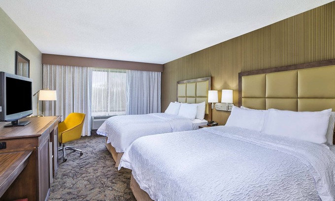 Belleville Hotel | Hampton Inn Hotel Detroit/Belleville-Airport Area