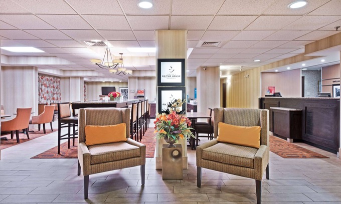 Barboursville Hotel | Hampton Inn Huntington/Barboursville