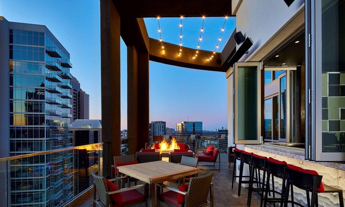 Midtown Hotel | Hampton Inn & Suites Atlanta Midtown