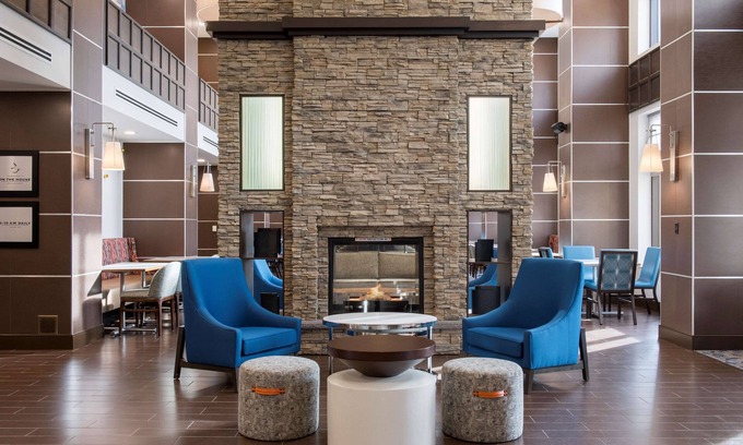 Dartmouth Hotel | Hampton Inn & Suites by Hilton Halifax - Dartmouth