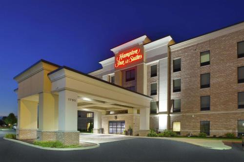 Elyria Hotel | Hampton Inn & Suites - Elyria