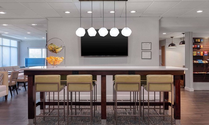 Tallahassee Hotel | Hampton Inn Tallahassee-Central