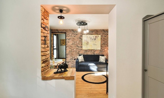 Varna City Centre Apartment | Handmade - central studio