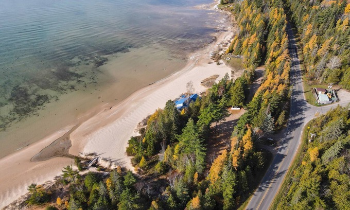 Harbor Springs Condo | Harbor Cove Condo Near Ski Resorts