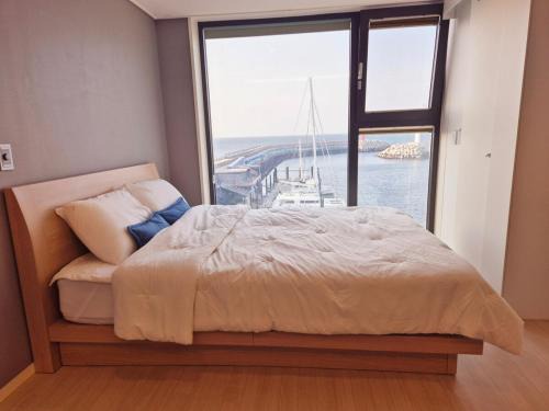 Downtown Apartment | Harbor in Dodu