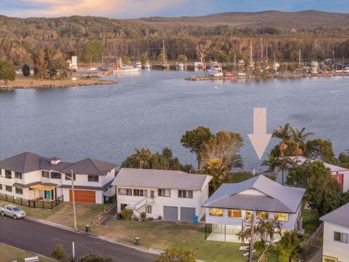 South Evans Head House | Harbour View - 5 McDonald Place