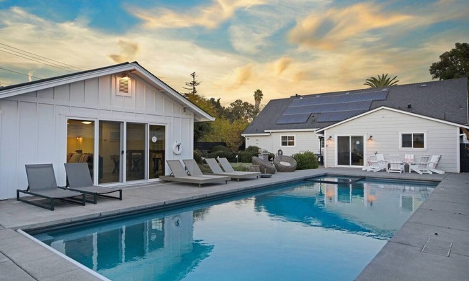 Sonoma House | Harvest Haven Palmer Farmhouse Pool Spa Putting Green Walk to DT
