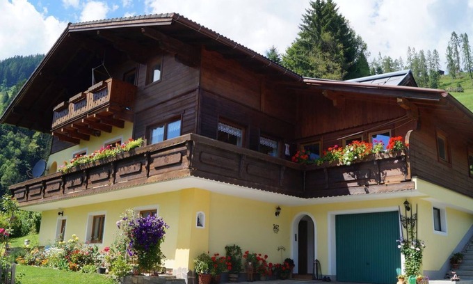 Muehlbach Am Hochkoenig Apartment | Haus Hildegard - Apartment/2 bedrooms/shower, WC