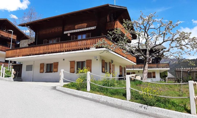 Fiesch Apartment | Haus Sandra