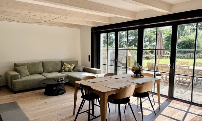 Suderdeich House | Haus Scheune - die Industrielle