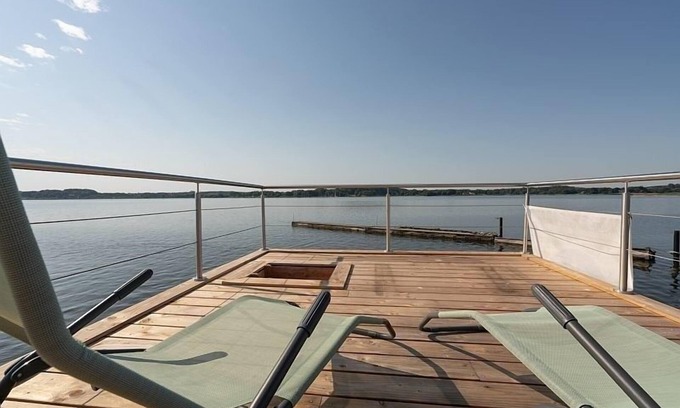 Schleswig Apartment | Hausboot für 3 Gäste mit 22m² in Schleswig