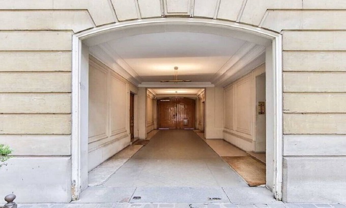 Porte-Dauphine Apartment | HAUSSMANN LUXURY 230M2 OF PURE SPLENDOUR-AVENUE FOCH