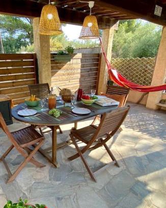 La Garde Apartment | Haut de villa-Proche plage-Calme