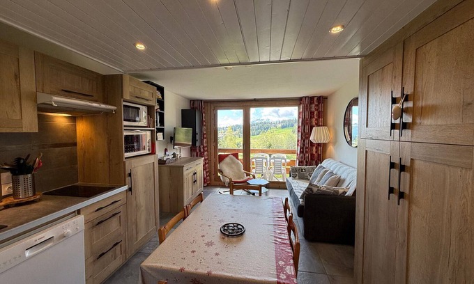 Les Saisies Apartment | Hauteluce - Les Saisies, renovated apt 4 pers. with south balcony and fully equipped