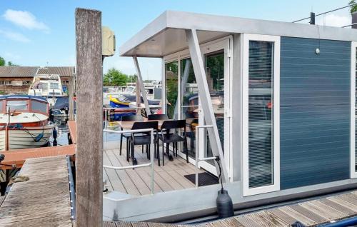 Amsterdam South Boat Rental | Havenlodge Amsterdam 1