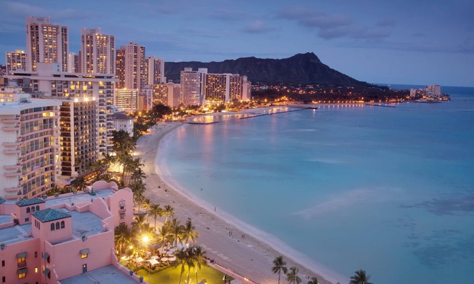 McCully - Moiliili Condo | Hawaiian Monarch 203 2 Bedroom Condo by RedAwning
