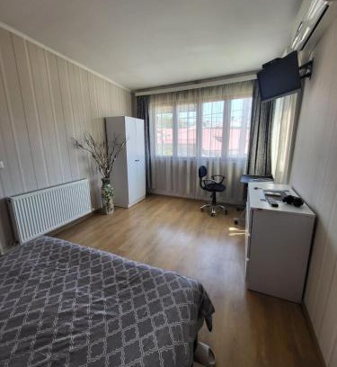 Avlabari Apartment | Hawk's Nest
