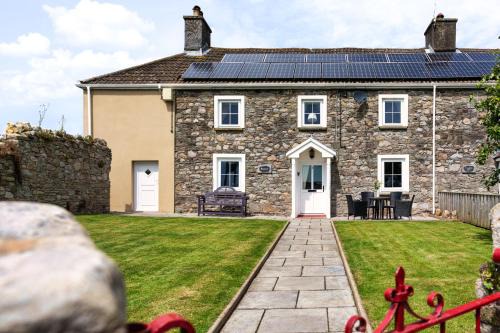 Kidwelly House | Hawton