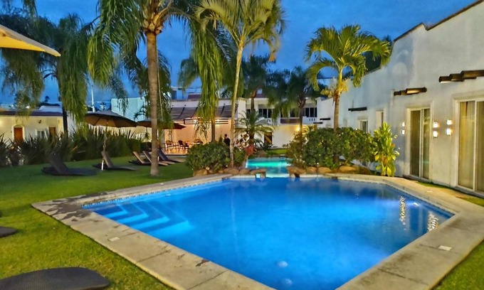 Carolina Hotel | Hc Resort