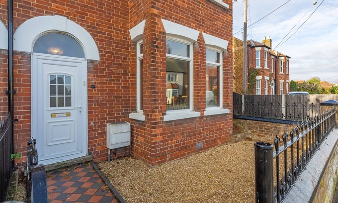 Heacham Apartment | Heacham Hidey Hole, Heacham, Norfolk
