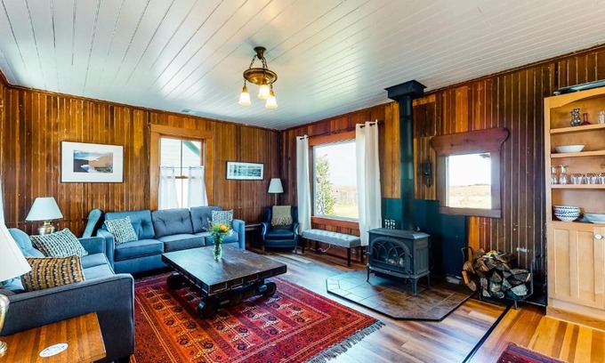 Mendocino House | Headlands View Home & Cottage
