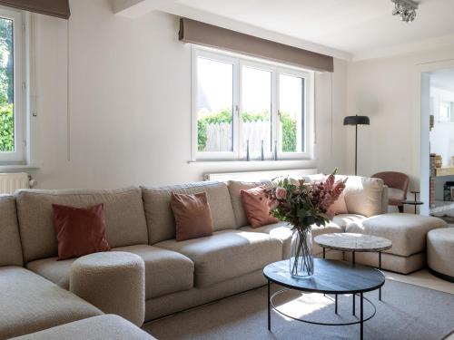 Koksijde-Bad House | Heated Pool & Beach Access