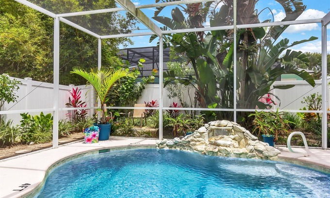 Port Canaveral House | Heated Pool-Walk to the Beach-Bikes-Beach Gear