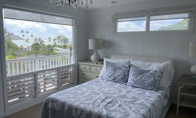 Lanikai Apartment | Heavenly Hale Best monthly Vacation rental - walk to beach!