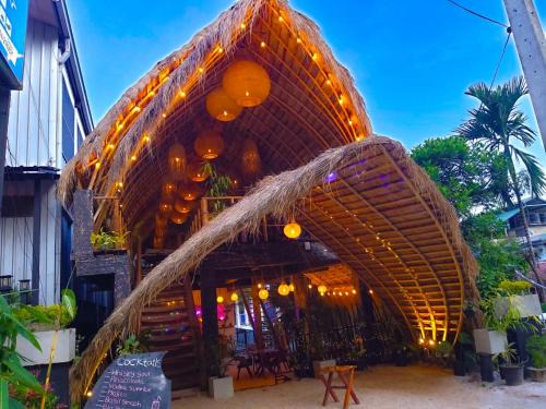 Ambagollapathana Hotel | Heavens Gate Ella