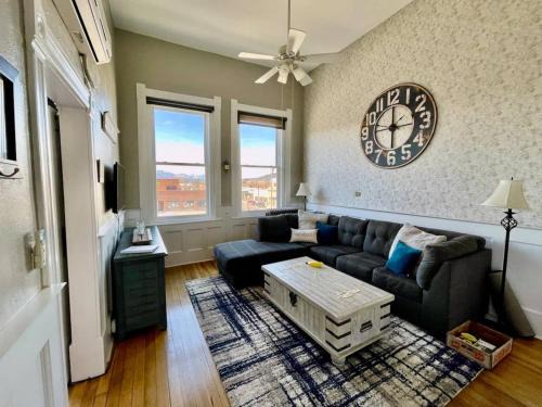 Salida House | Heidi's Place, Downtown Salida