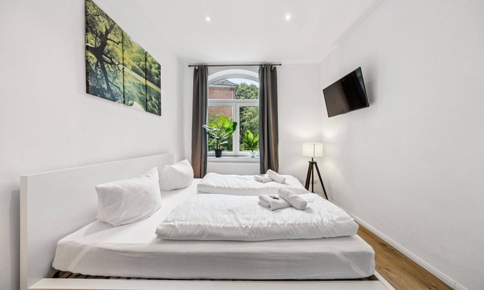 Heppens Apartment | Heinrichsapartments EG
