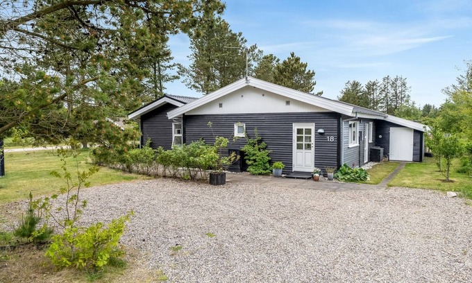 Brovst House | "Helmer" - 5km from the sea by Interhome