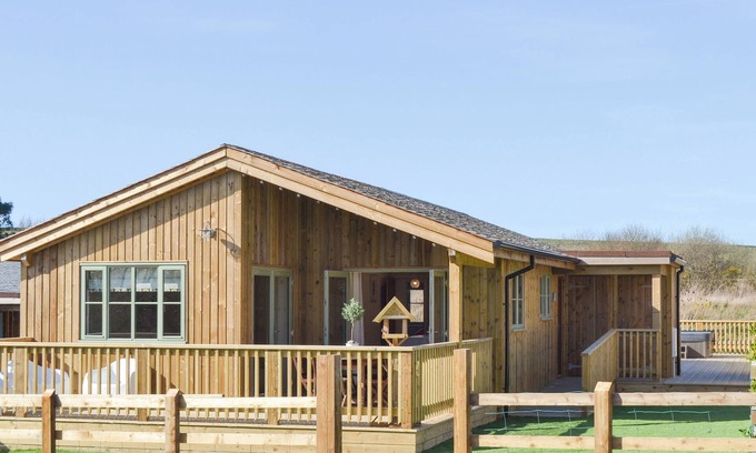 Winnard's Perch Cottage | Hen Harrier Lodge-UC3979
