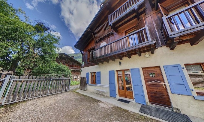 Samoens Ski Chalet | Henriette's Little Farm