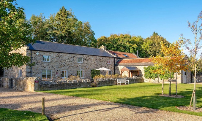 Richmond Cottage | Henry - Holiday At Home