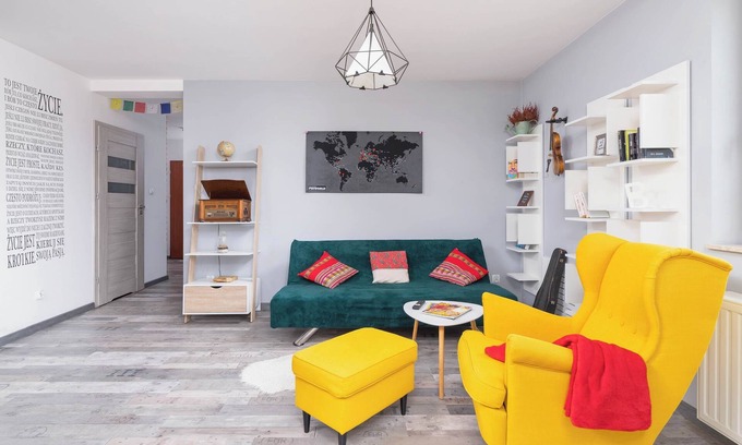 Biezanow - Prokocim Apartment | Henryka i Karola Czeczów 24 Cracow | Stylish Apartment | Balcony