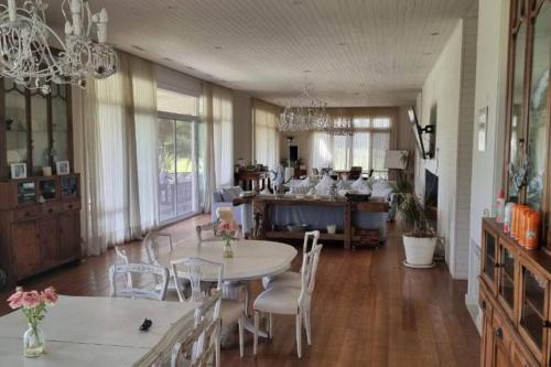 Lima House | Hermosa chacra con laguna