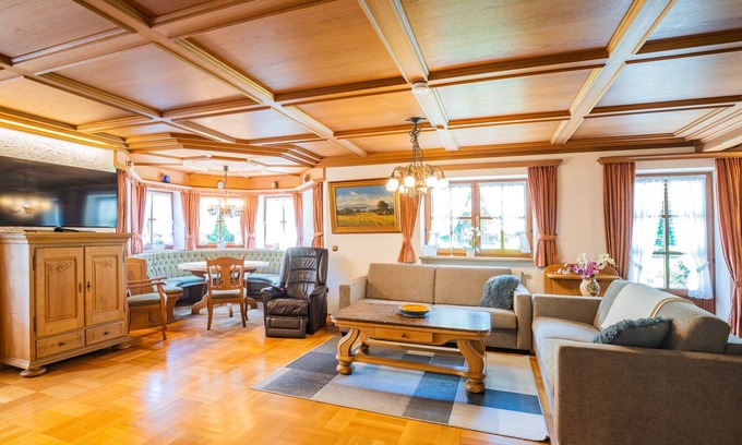 Eggstatt Apartment | Herrenchiemsee vacation apartment, 95sqm, 2 bedrooms, large terrace